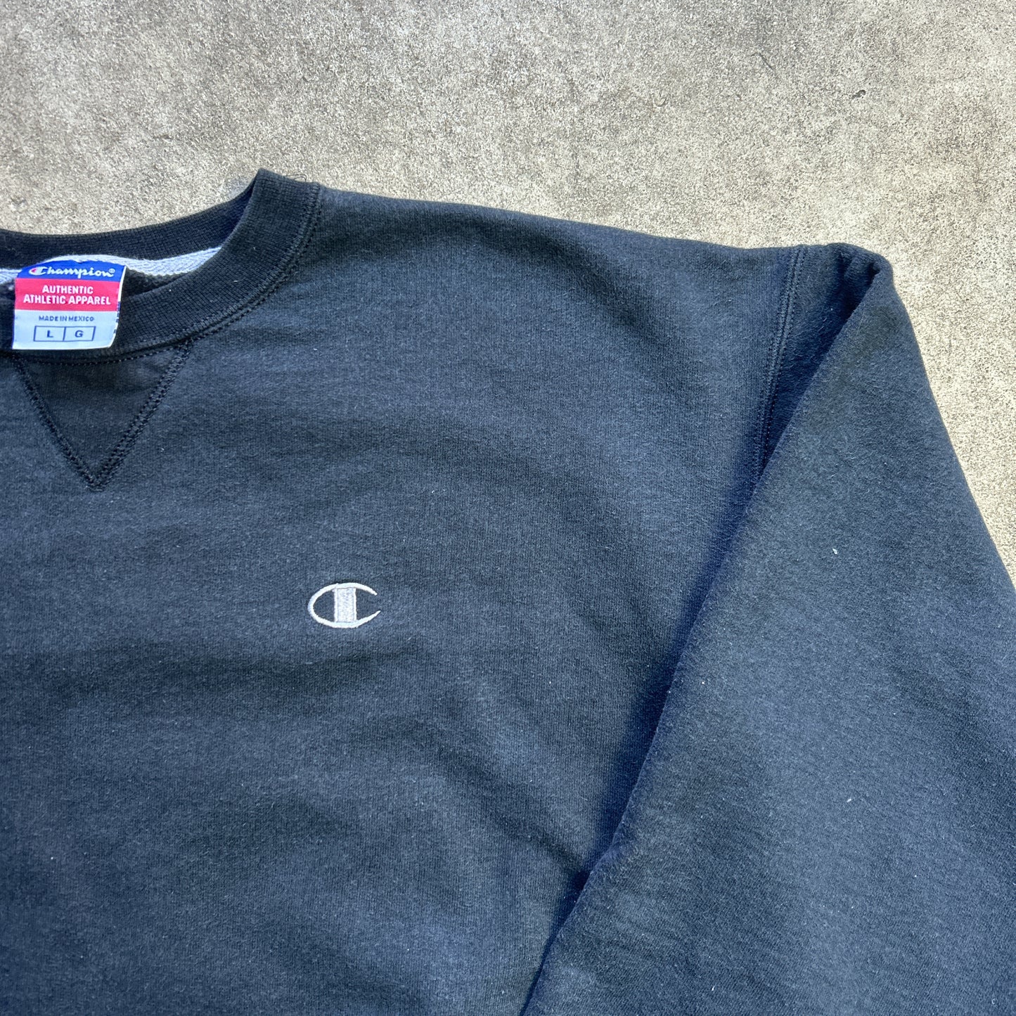 Vintage 2000s All Black Champion Crewneck Sweatshirt