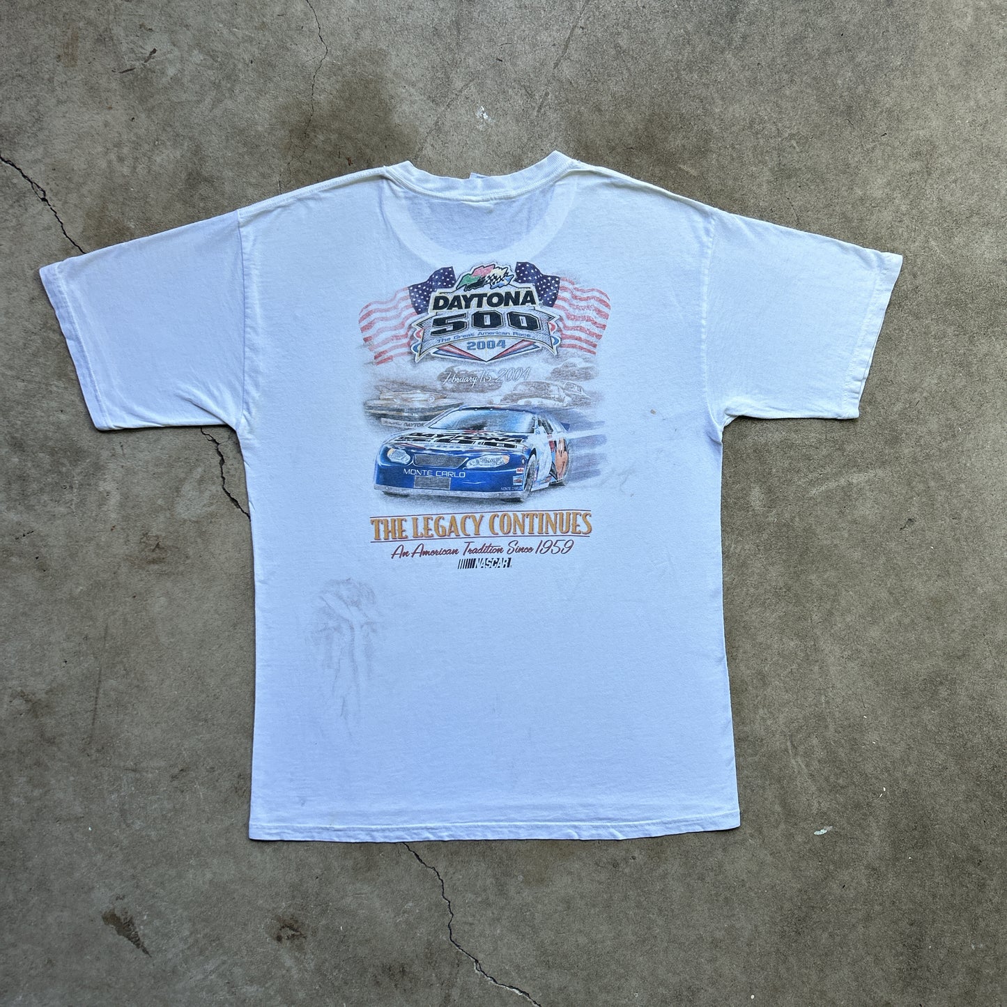 Vintage 2000s Daytona 500 "The Legacy Continues" Nascar 2004 T-shirt