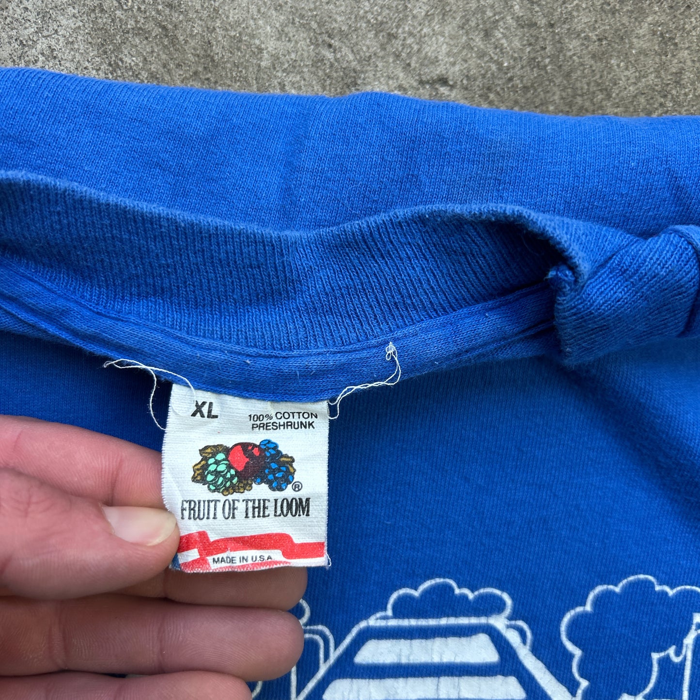 Vintage 90s 40 Years And a Lot O' Beers T-shirt