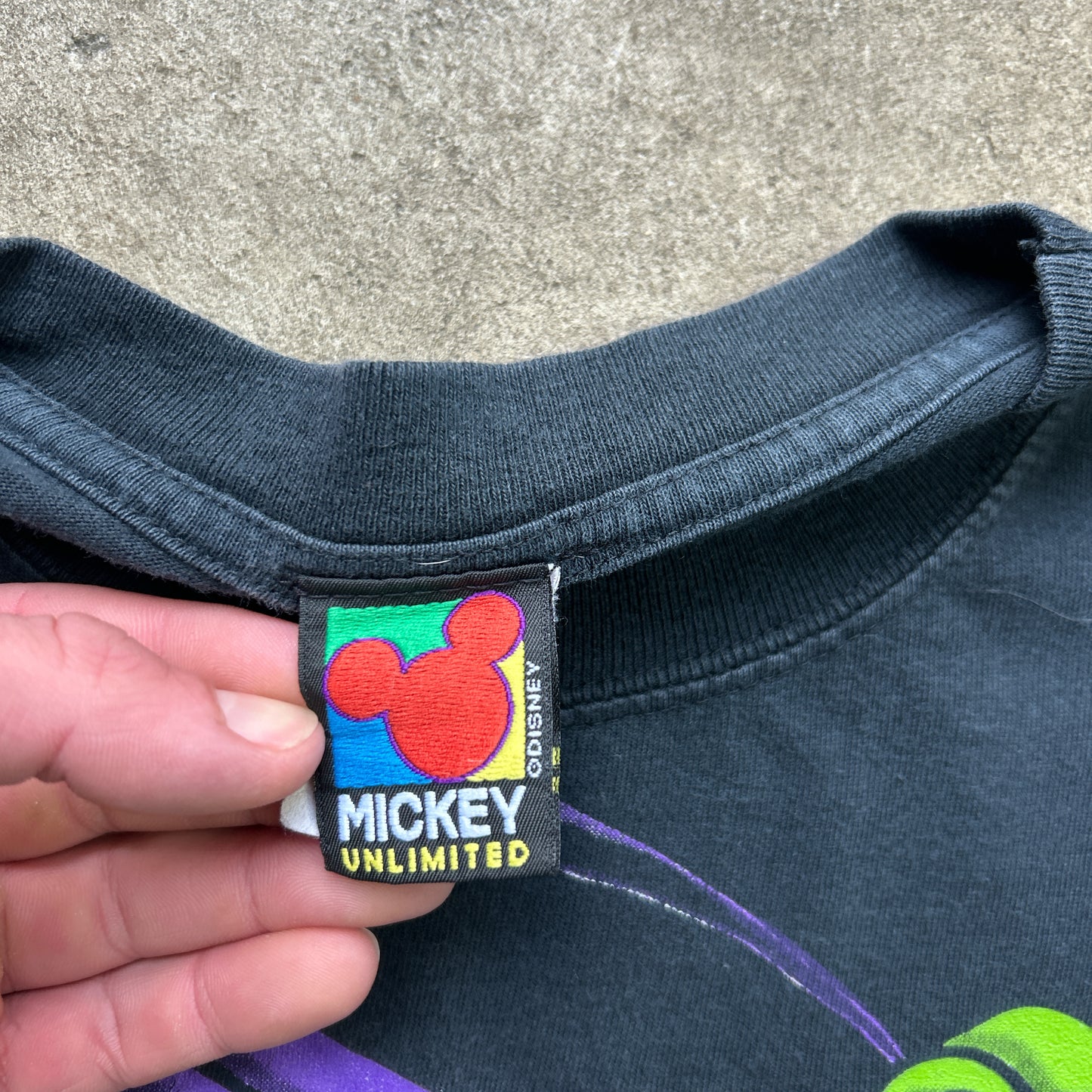 Vintage 90s Mickey Mouse & Goofy AOP Colourful T-shirt