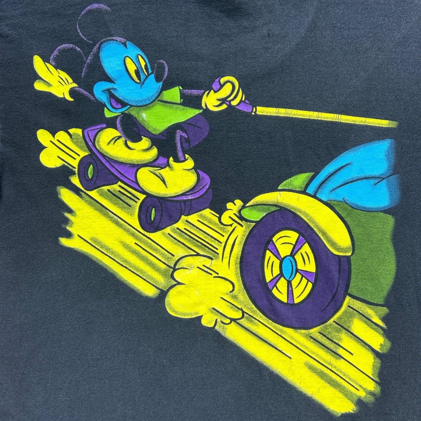 Vintage 90s Mickey Mouse & Goofy AOP Colourful T-shirt