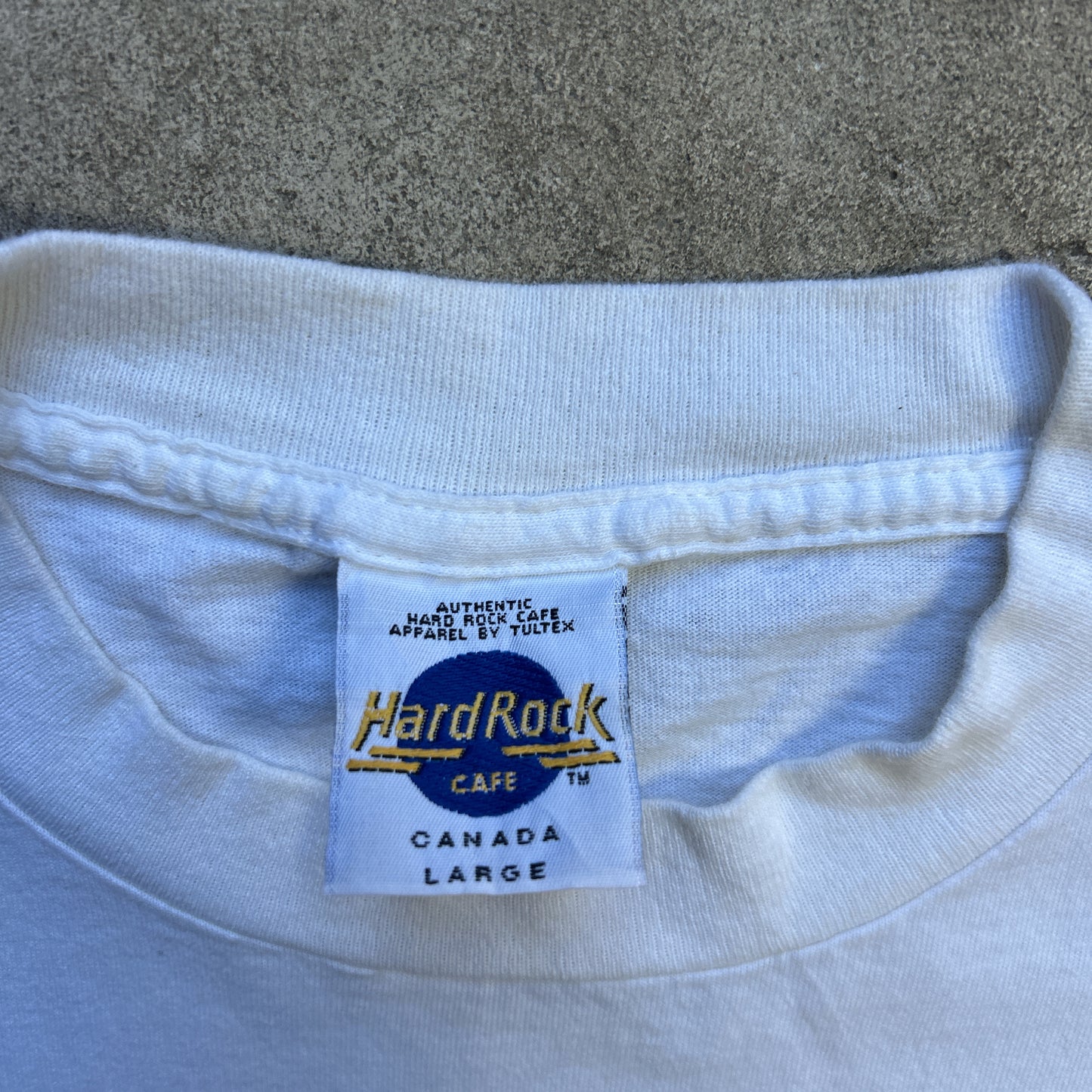 Vintage 80s Hard Rock Cafe Banff, Canada 1989 T-shirt