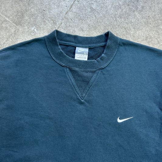 Vintage 2000s Black Nike Crewneck Sweatshirt