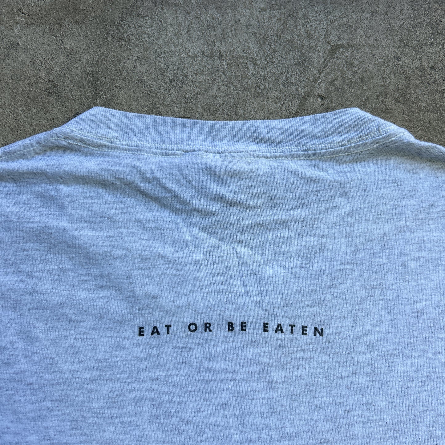 Vintage 90s New Mexico, Milagro Vineyard Pig Art "eat or be eaten" T-shirt