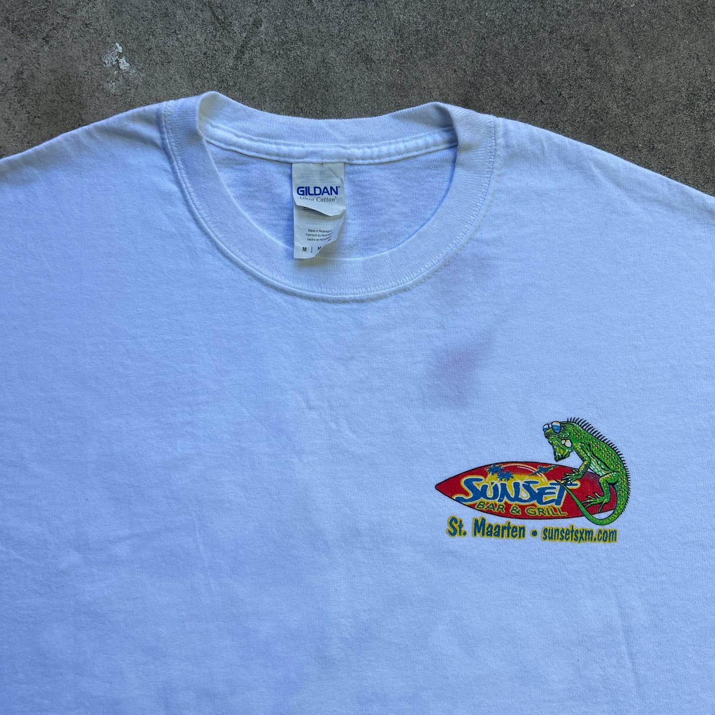 Vintage 2000s St. Maarten Bar and Grill "Get Blown" T-shirt