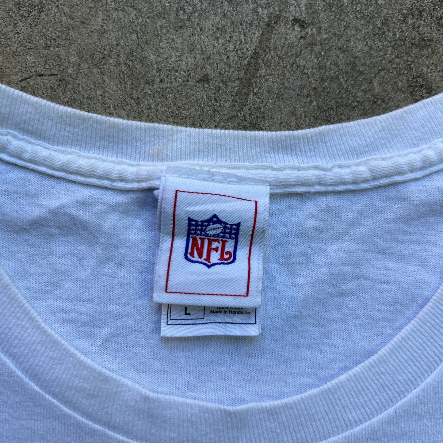 Vintage 90s NFL Carolina Panthers T-shirt