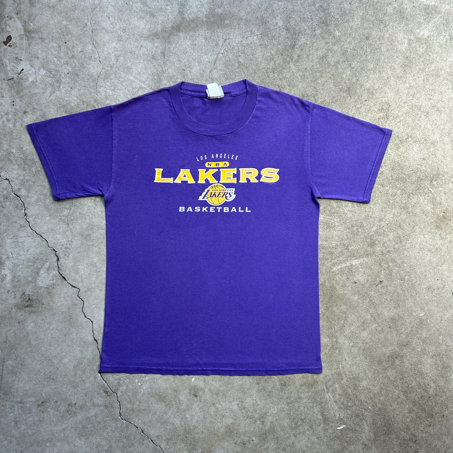 Vintage 90s NBA Los Angeles Lakers T-shirt