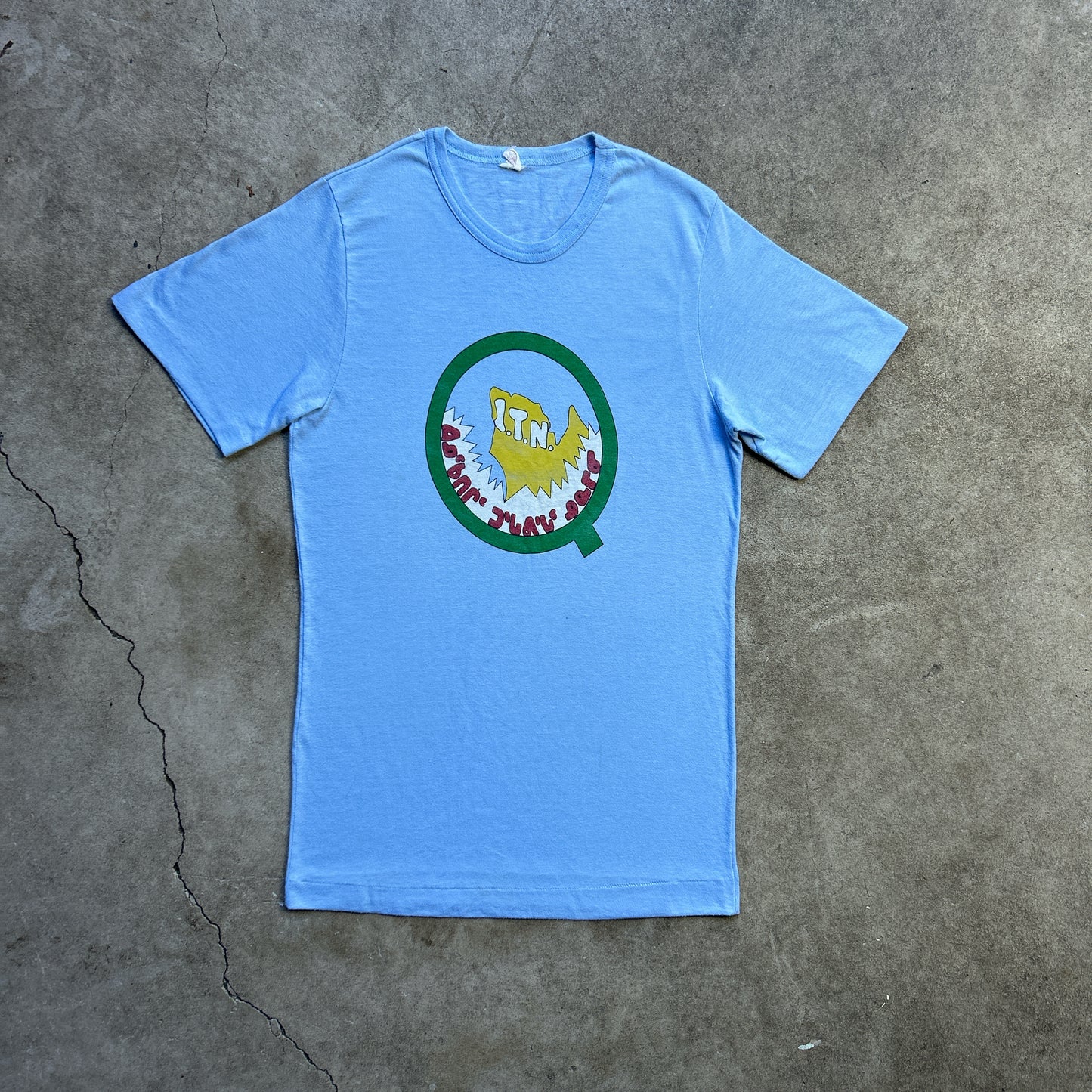 Vintage 80s Cartoon Himalayan Mountains T-shirt