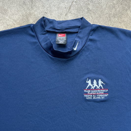 Vintage 2000s Nike Major League Baseball Players Alumni Embroidered T-shirt