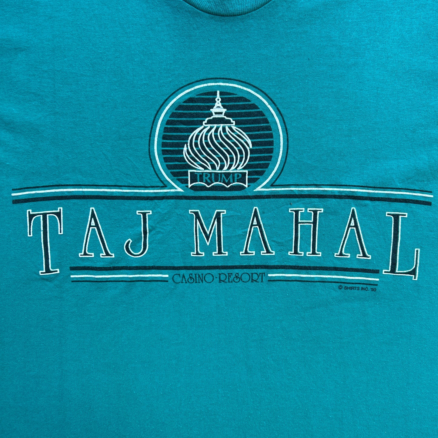 Vintage 90s Trumps Taj Mahal, Casino Resort Graphic Print T-shirt