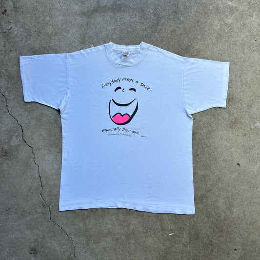 Vintage 90s Everybody Needs a Smile, Especially Their Own, Thousands Smiles Foundation T-shirt.