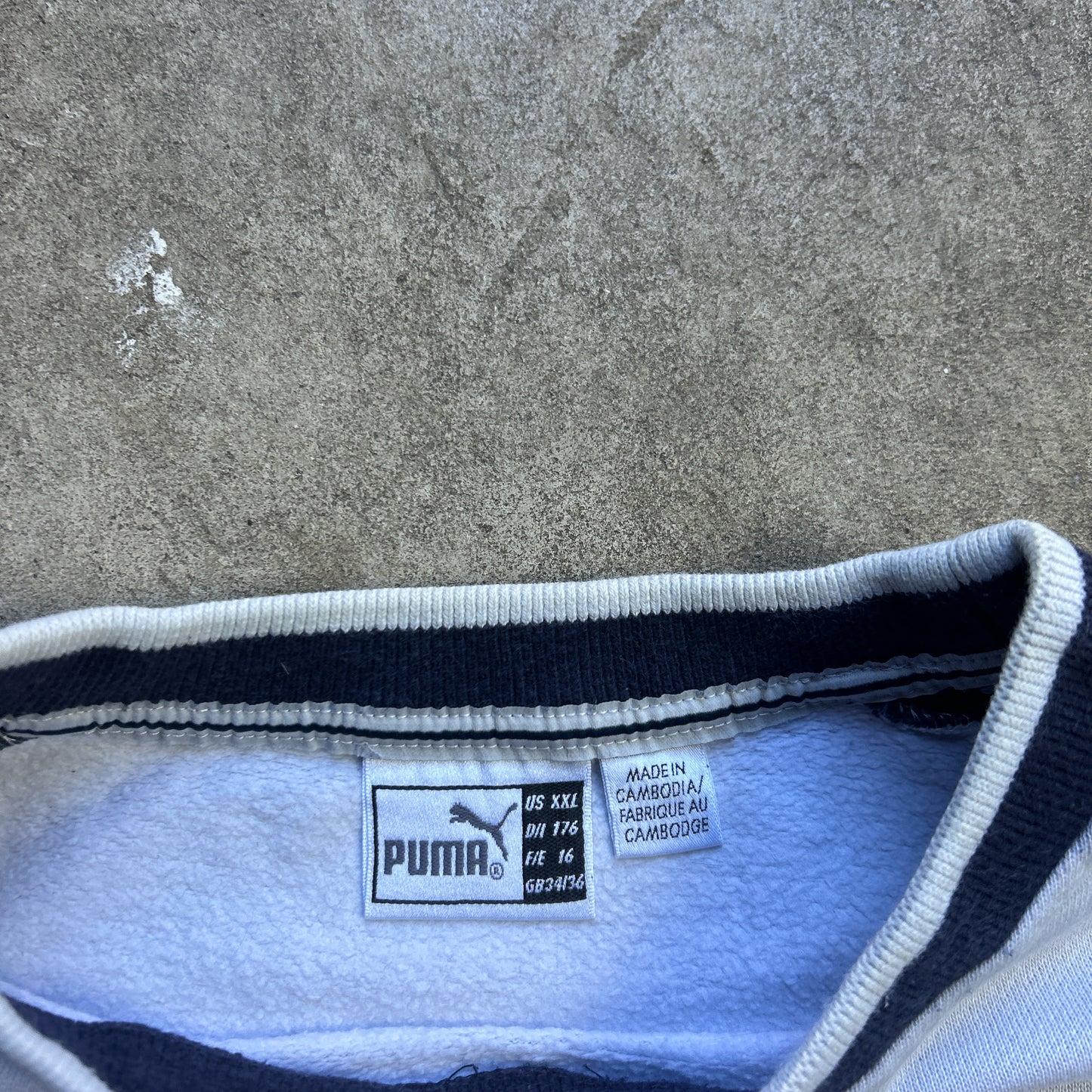 Vintage 2000s Puma Two Tone Crewneck Sweatshirt